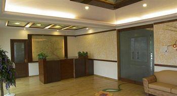 Sapphire Hotell Lonavala Eksteriør bilde
