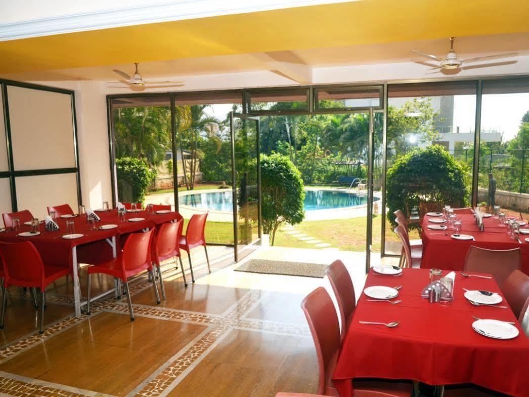 Sapphire Hotell Lonavala Eksteriør bilde